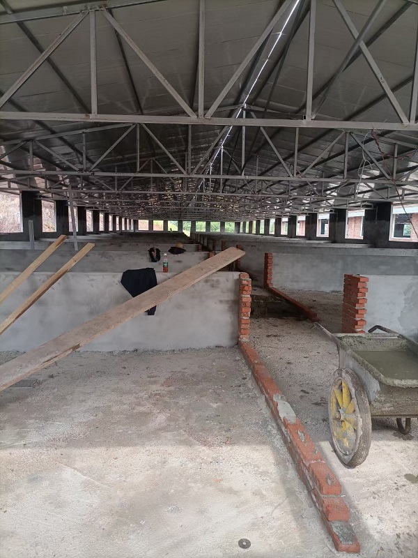 四川养猪场保温项目